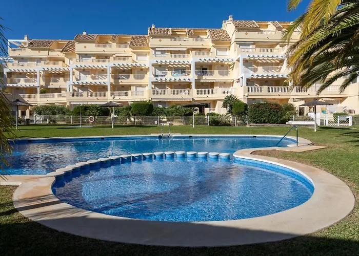 Apartamento Caleta, ático, 3 Frente Al Mar, By Bookindenia
